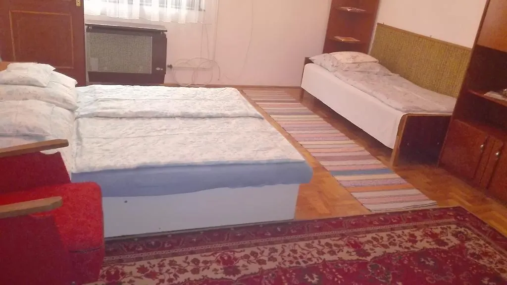 Plajbi Apartment Hajdúszoboszló Węgry